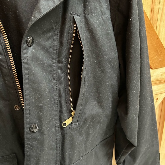 Filson Cover Cloth Mile Marker Coat - Small, Black. INCLUDES add-on Filson Hood. - Picture 4 of 16